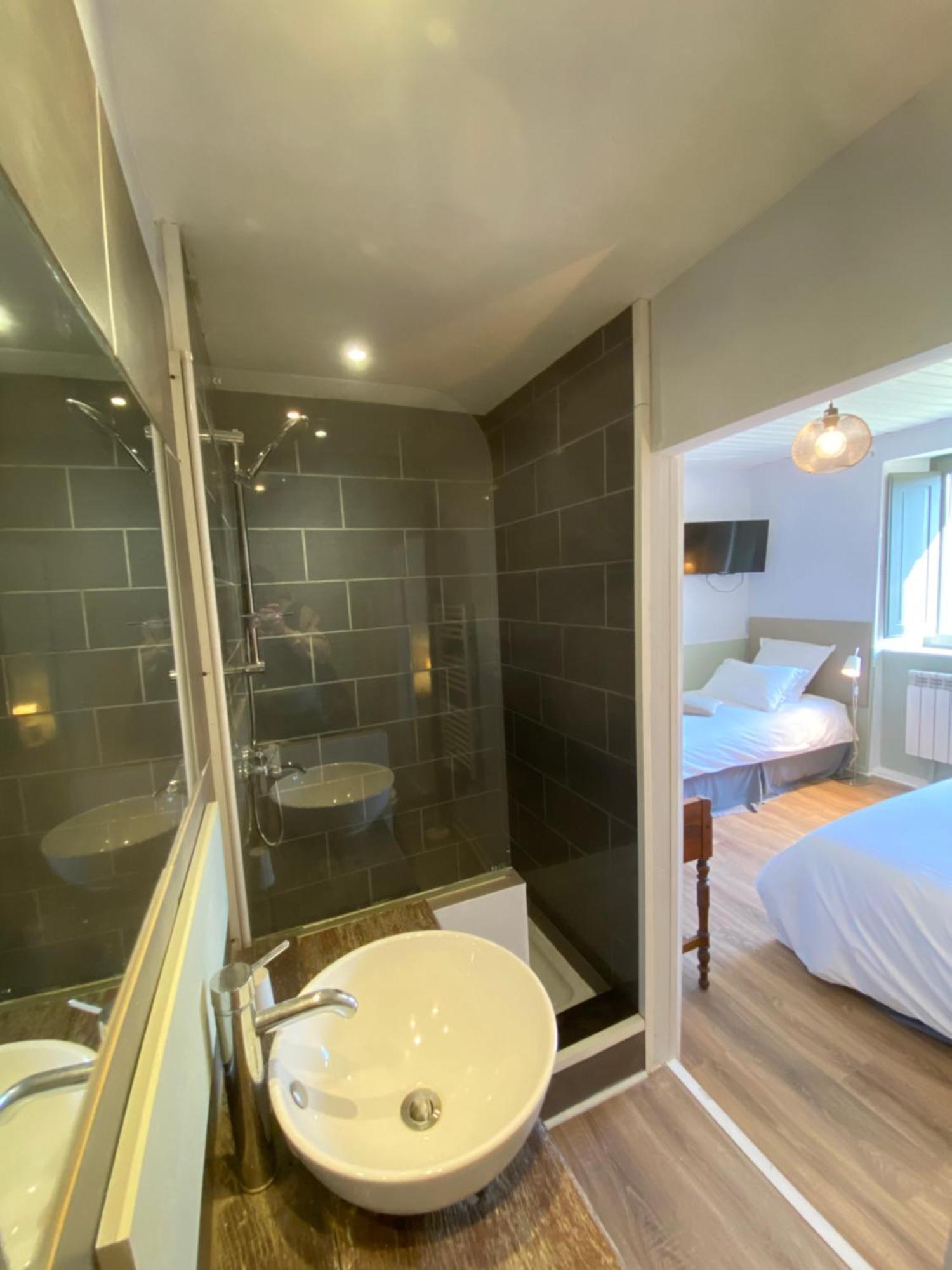 Au Pont D'olt Guest house *
