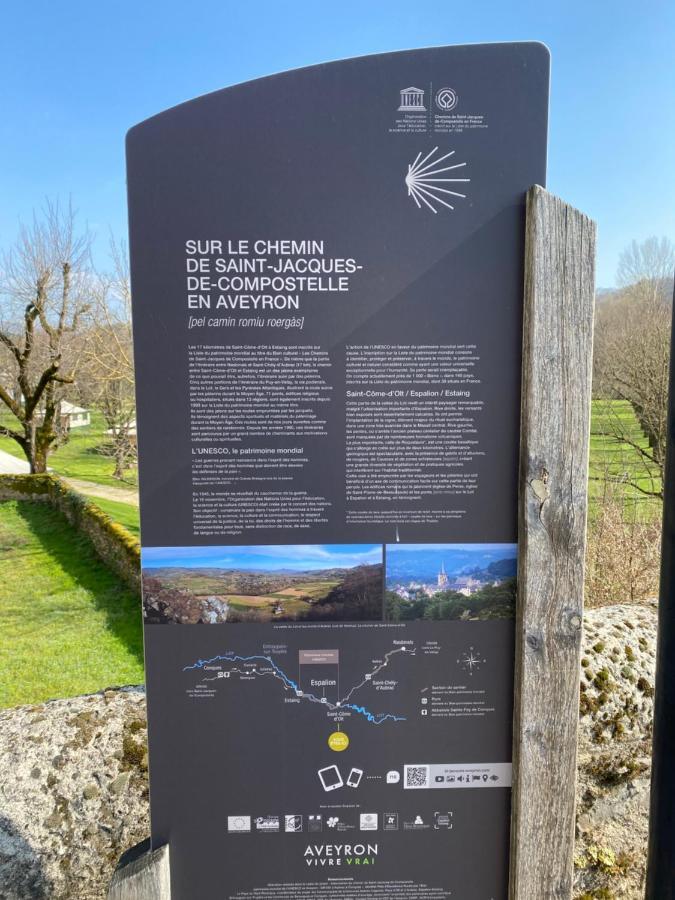 Au Pont D'olt Affittacamere *